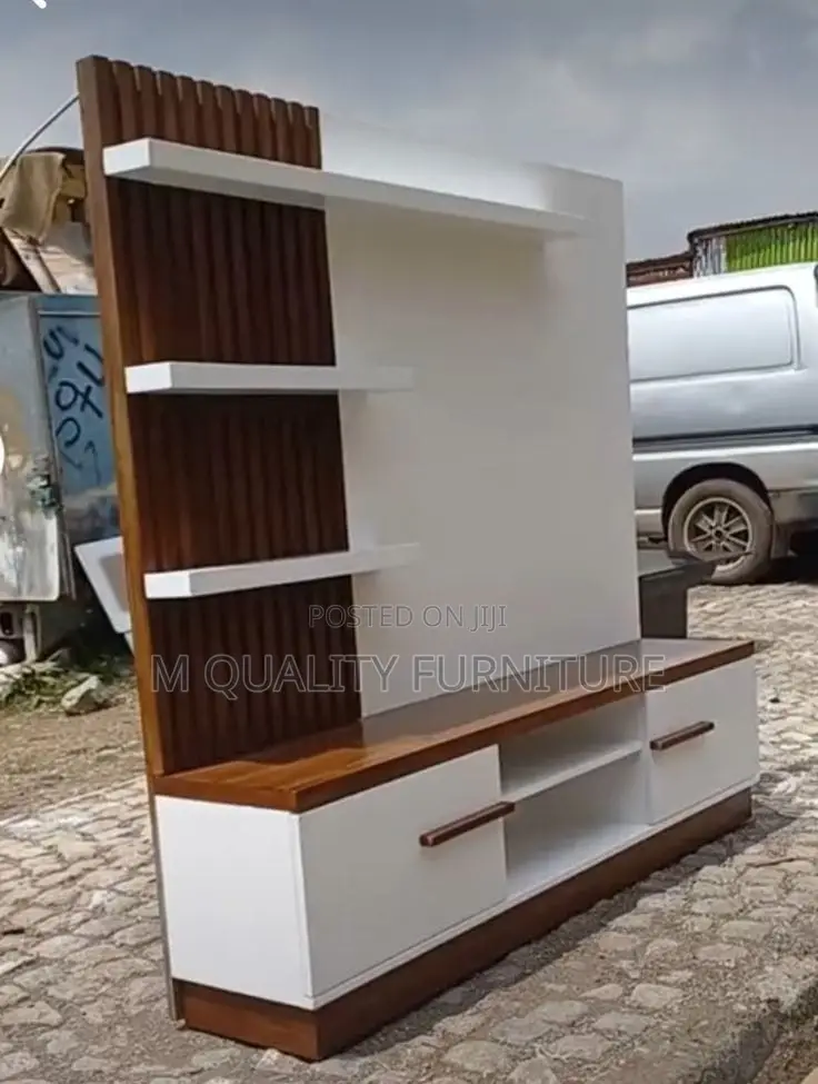 Elegant Modernized Wall Mount