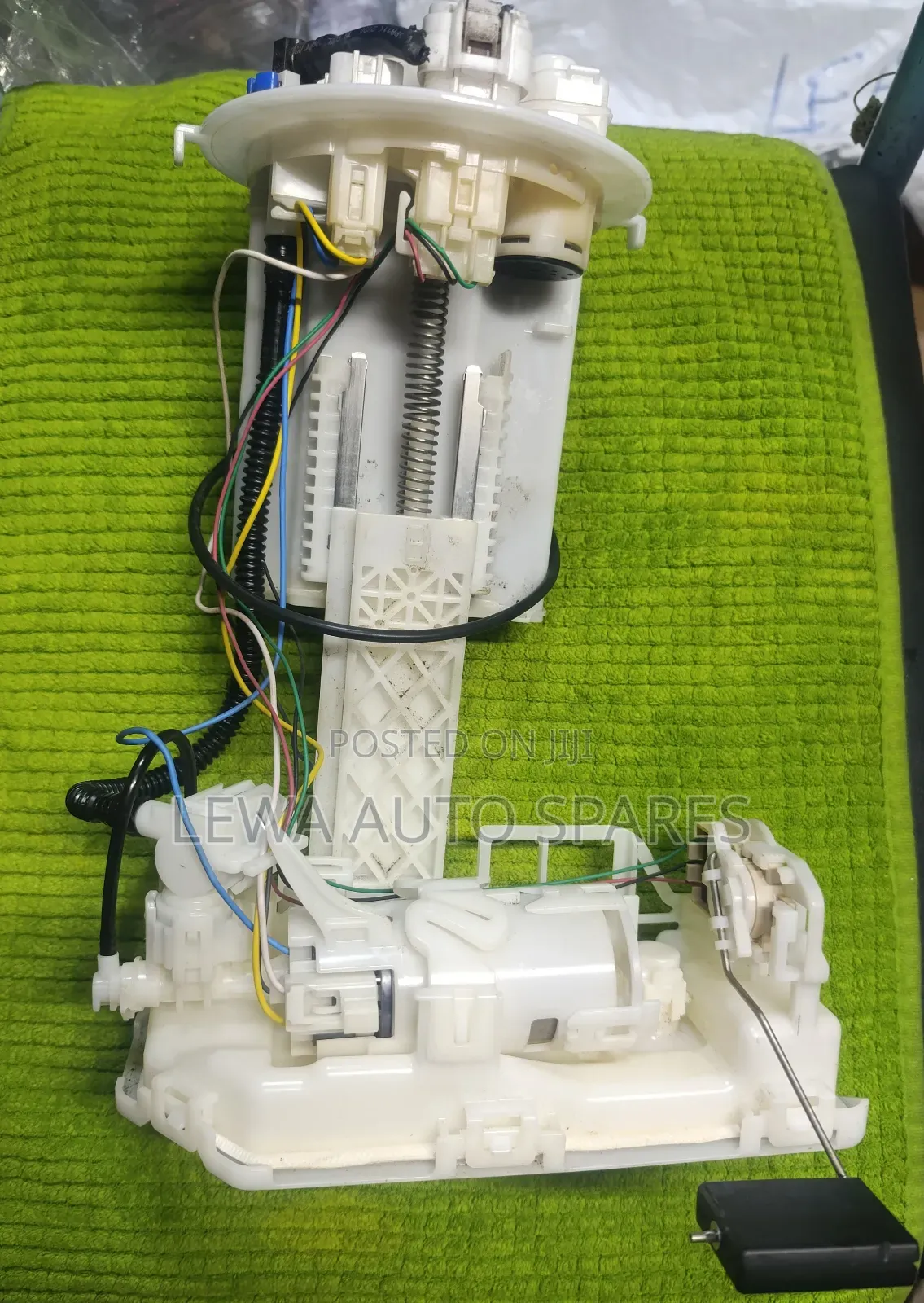 Fuel Pump for Toyota Vanguard/Rav 4 New