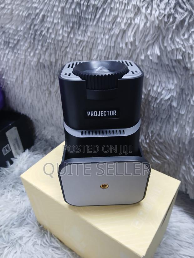 Hy320mini Portable High Definition Android 13 Projector - main view