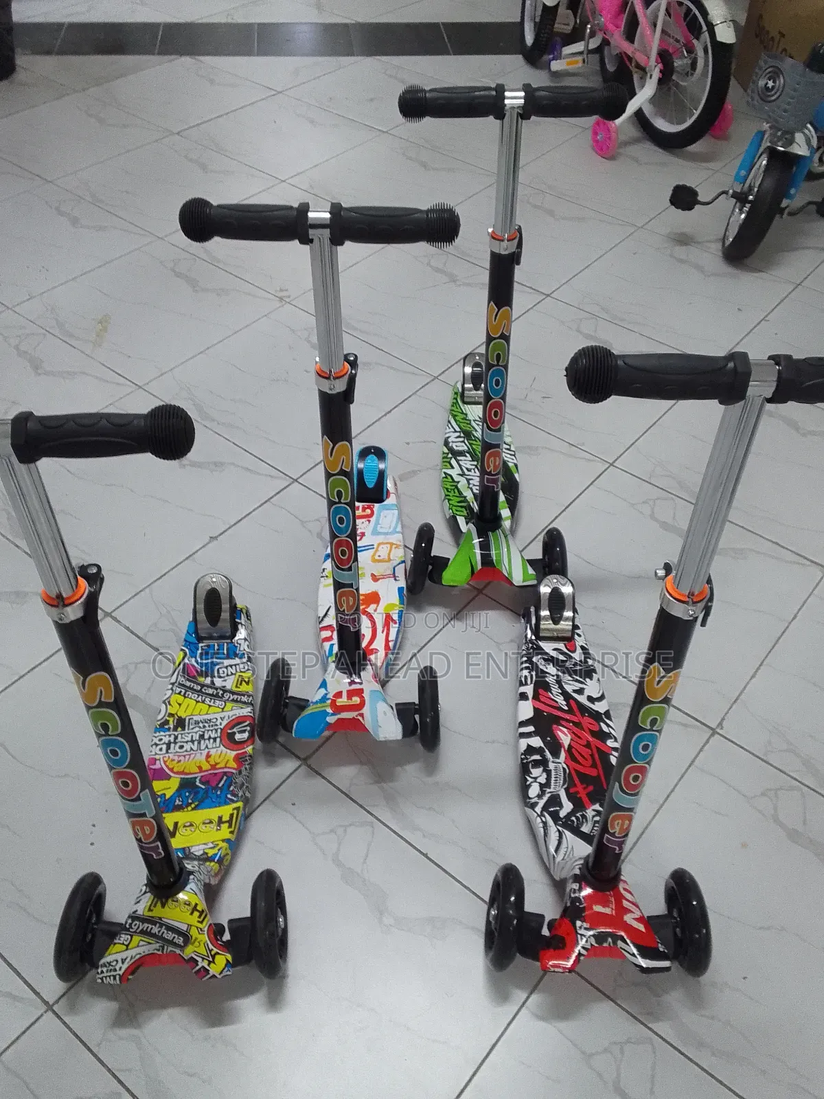 Perfect Design Adjustable Handle Kids Scooter Upto 12yrs