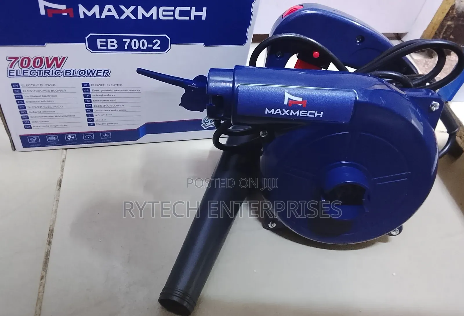 700w Maxmech Electric Dust Blower