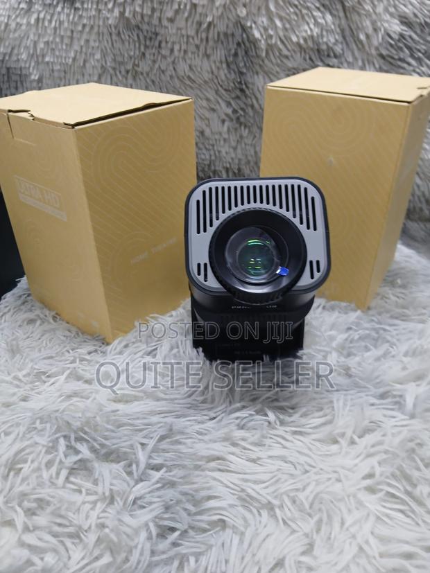 Television Ultra High Definition Android 13 Projector - main view