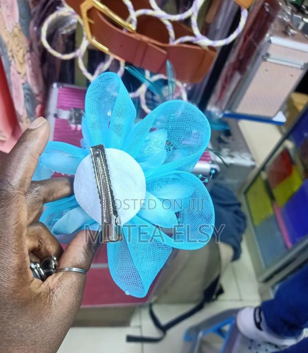 Skyblue Mini Fascinators - thumbnail 3