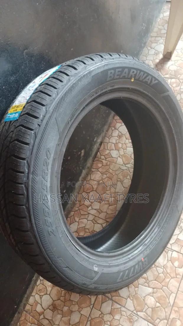 255/55r20 Bearway Tyre - thumbnail 2