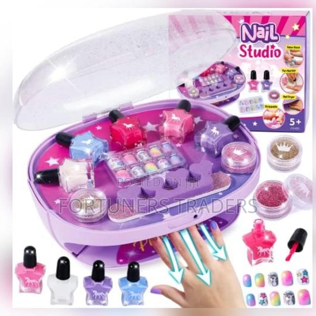 Nail Polish Set for Kids - thumbnail 2