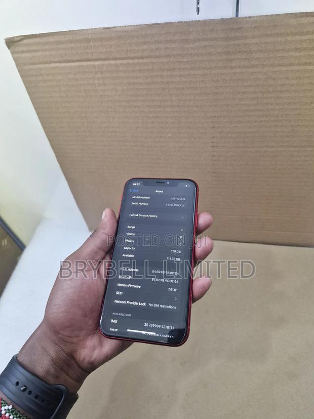 Apple iPhone XR 128 GB Red - thumbnail 4