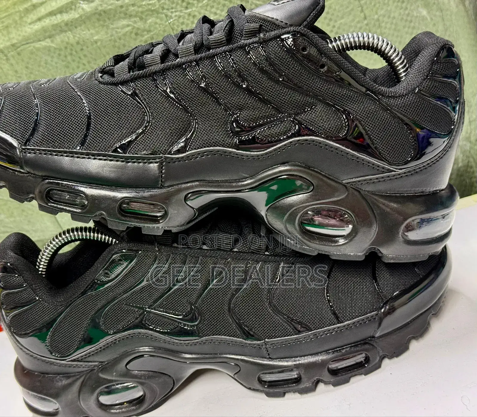 Nike Tn Airmax, Black Tn Sneakers