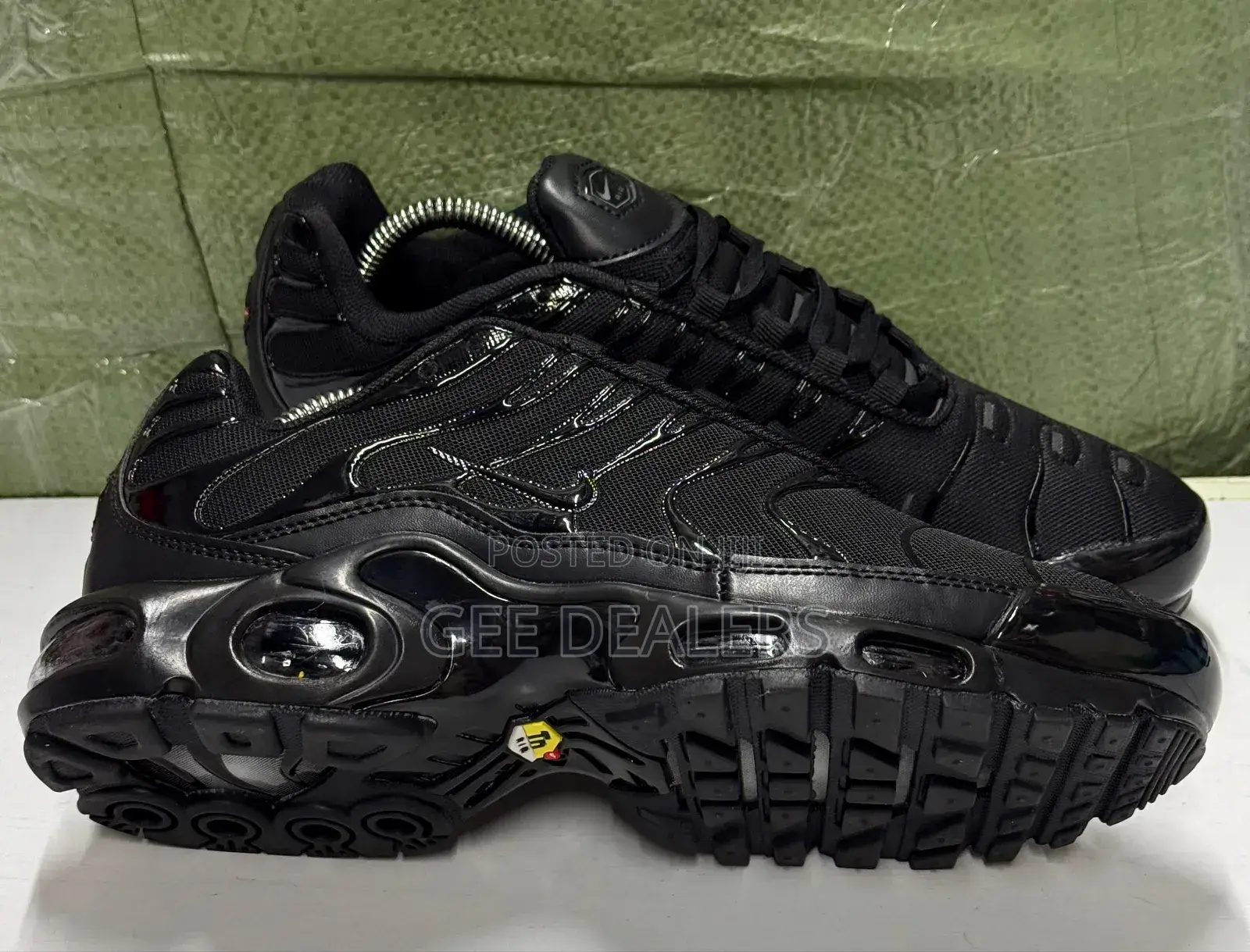 Nike Tn Airmax, Black Tn Sneakers