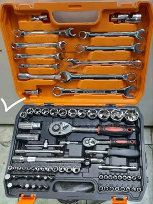 Auto Mechanical Socket Wrench Set 82 PCS - thumbnail 2