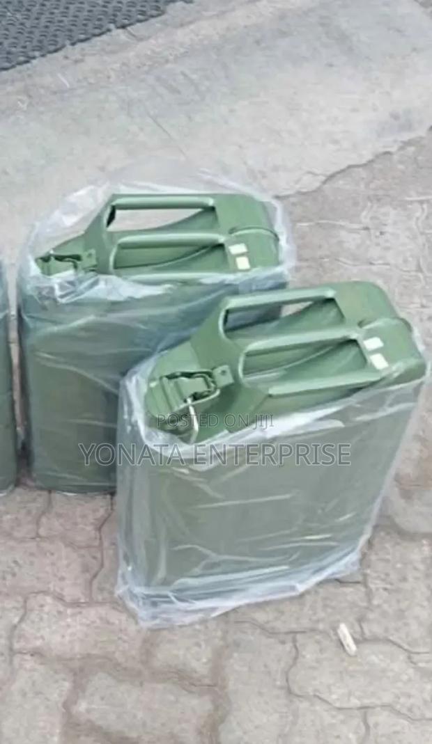 Heavy Duty Fuel Jerry Can 20ltrs