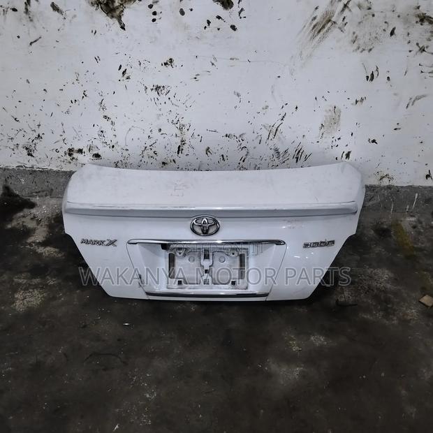 Toyota Mark X Grx120 Old Model 2005/2008 Clean Boot, - thumbnail 3