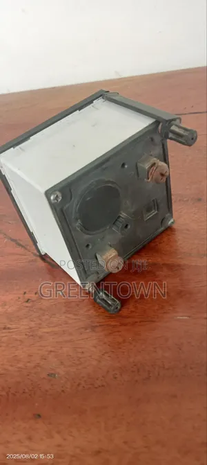 Analog Display Voltmeter 500v