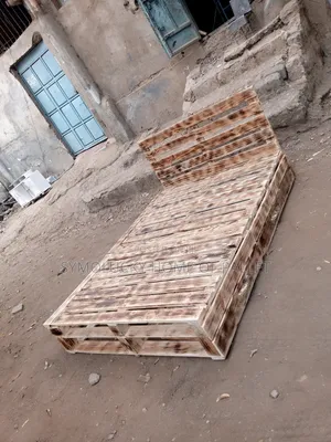 5*6 Pallet Bed Detachable Blazed With Drawers