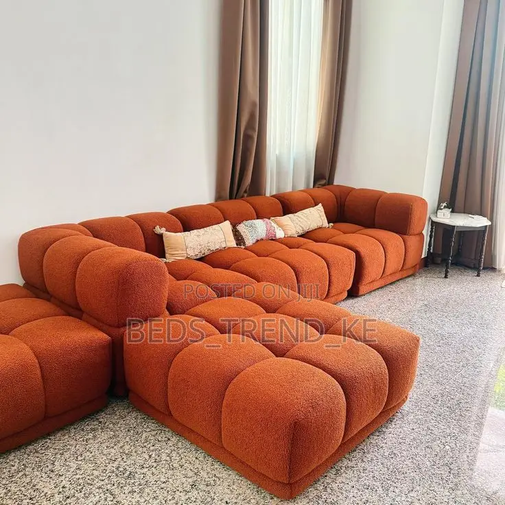 Cloud-Like 6 Seater Bubble L Seat With a Puff