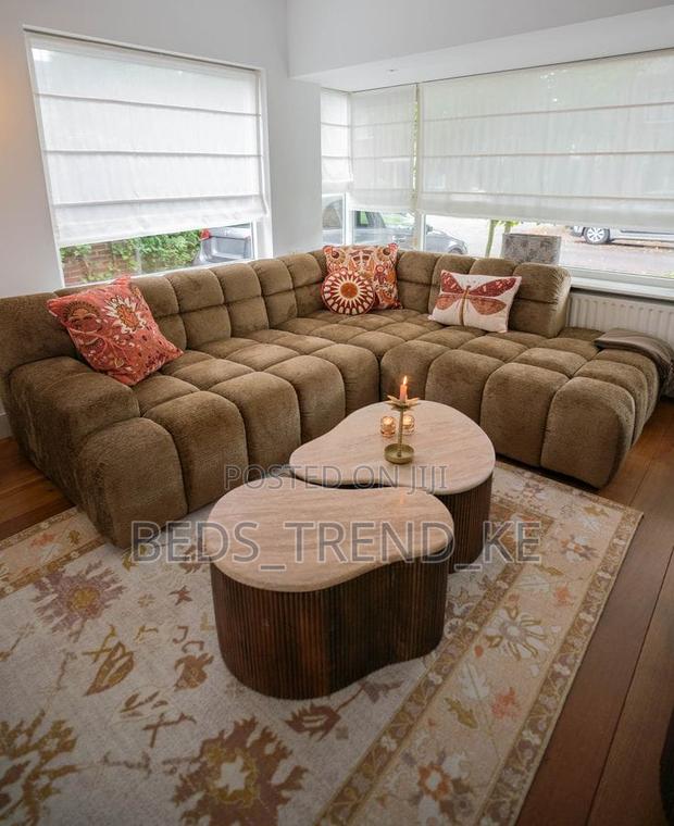 Traditional 6 Seater Bubble L Seat Sofa