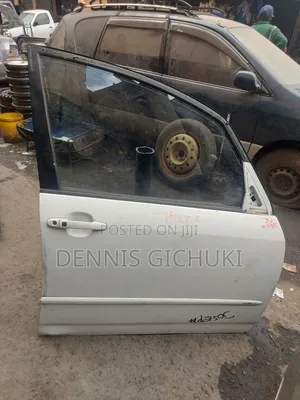 Front Door Spacio 2005 Rh