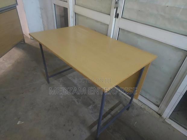 Study, Office Table With Metallic Stand - main view