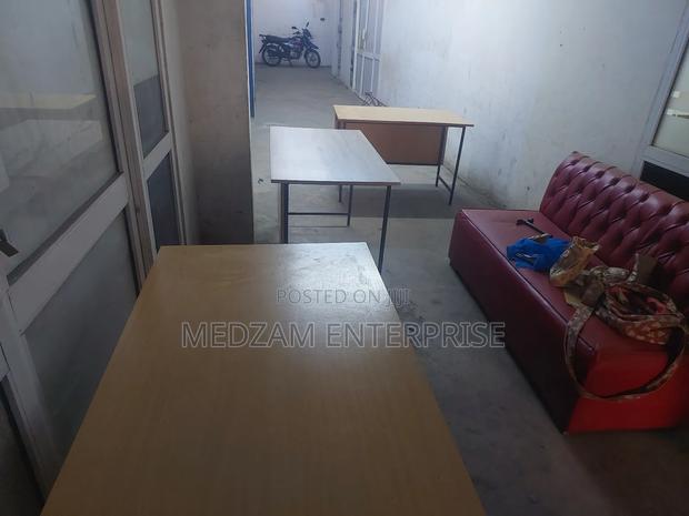 Study, Office Table With Metallic Stand - thumbnail 5