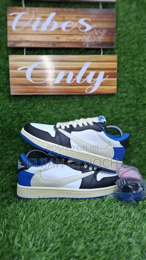 Nike Air J 1 Low Og X Travis Scott X Fragment Design