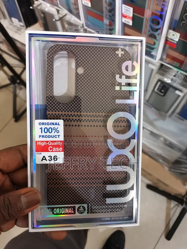 Samsung A36, Featuring a Carbon Fiber Matte Full Coverage - main view