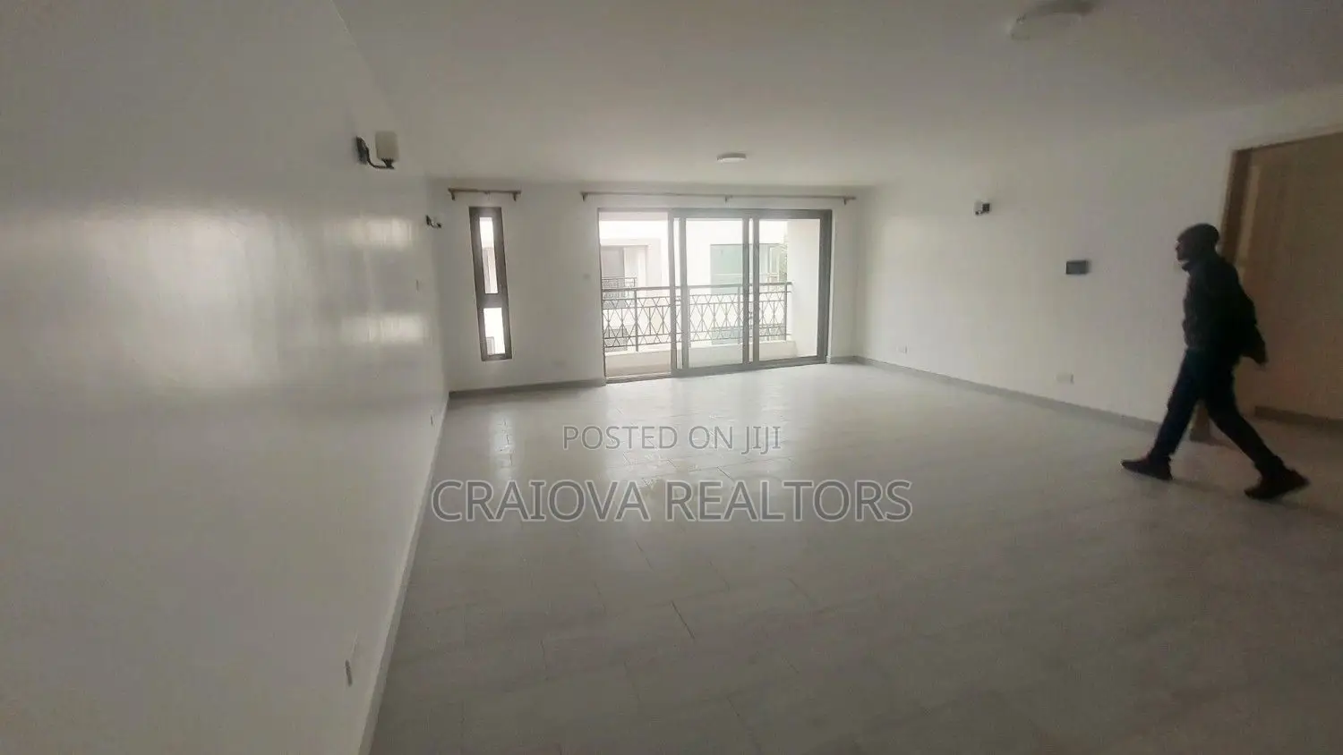 2bdrm Apartment in Valley Arcade for sale