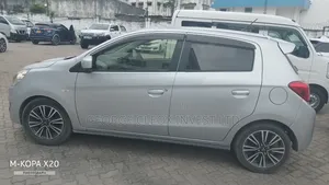 Mitsubishi Mirage 2019 Silver