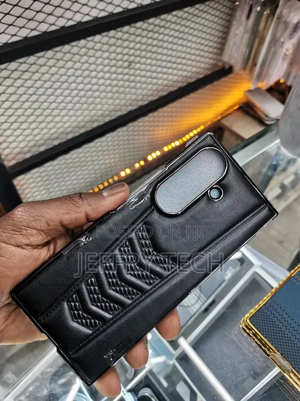 Samsung Galaxy Z Fold 7 G High-End Stylish Business Leather