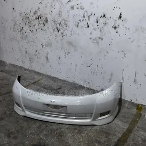 Toyota Isis Model 2005/2006 Front Bumper Complete With Fogs