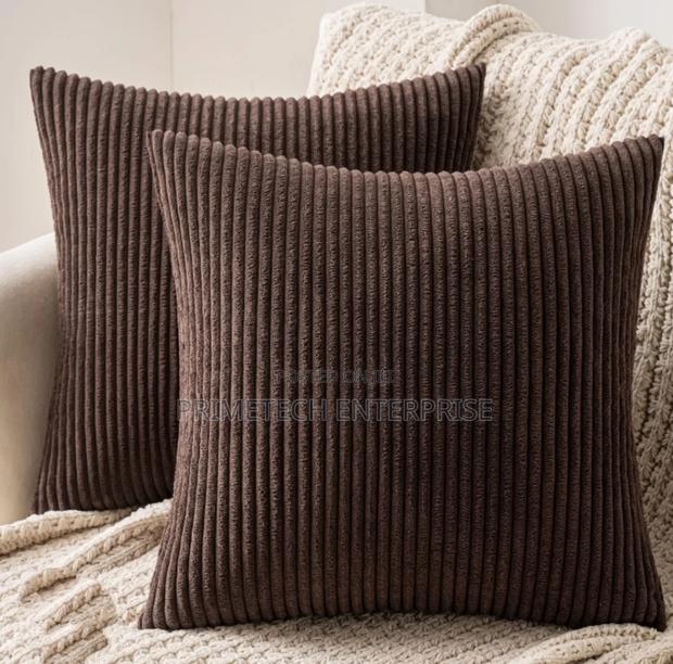Velvet Through Pillow -1pc - main view