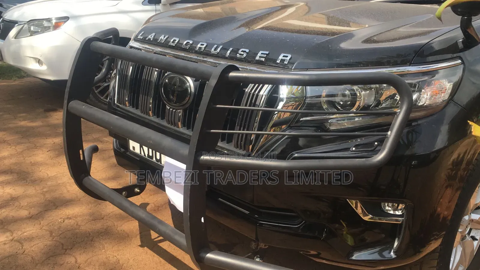 Universal 4*4 Heavy Duty Black Bullbar