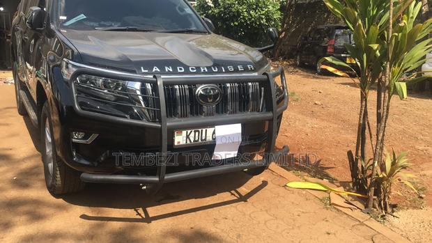 Universal 4*4 Heavy Duty Black Bullbar - thumbnail 2