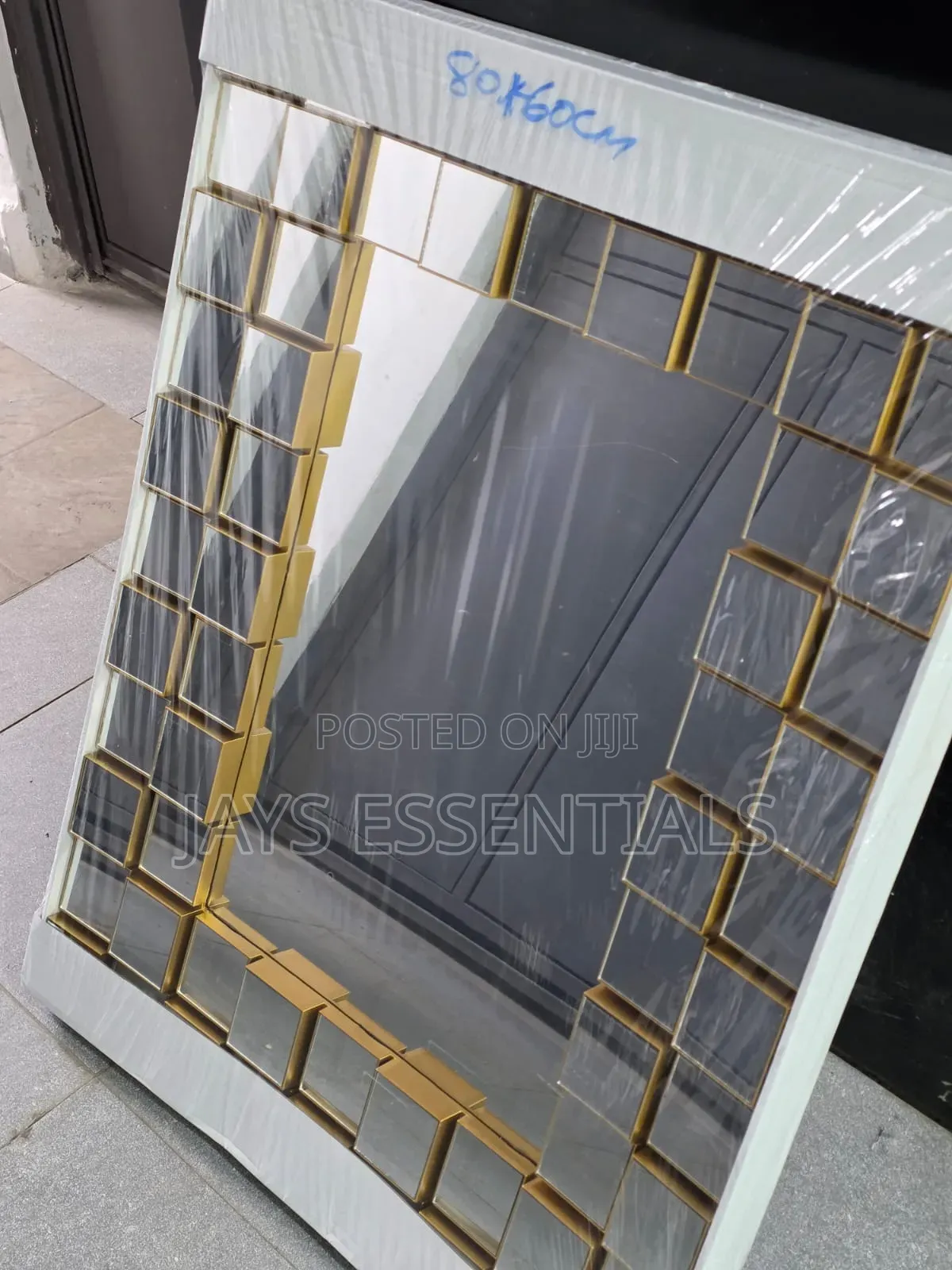 80*60cm Luxury Decorative Mirror