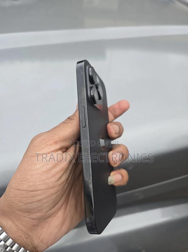 Apple iPhone 14 Pro 256 GB Black - thumbnail 3