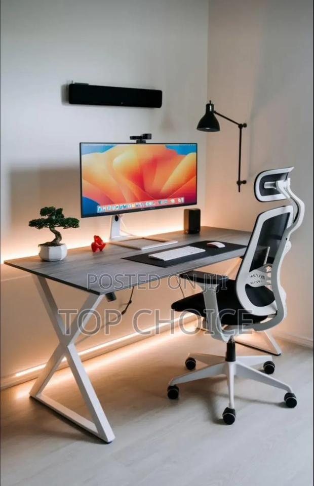 Metal Frame Computer Table - main view