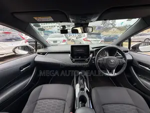 Toyota Corolla 2018 White