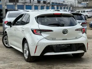Toyota Corolla 2018 White