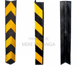 Structure Corner Rubber Guard - main view