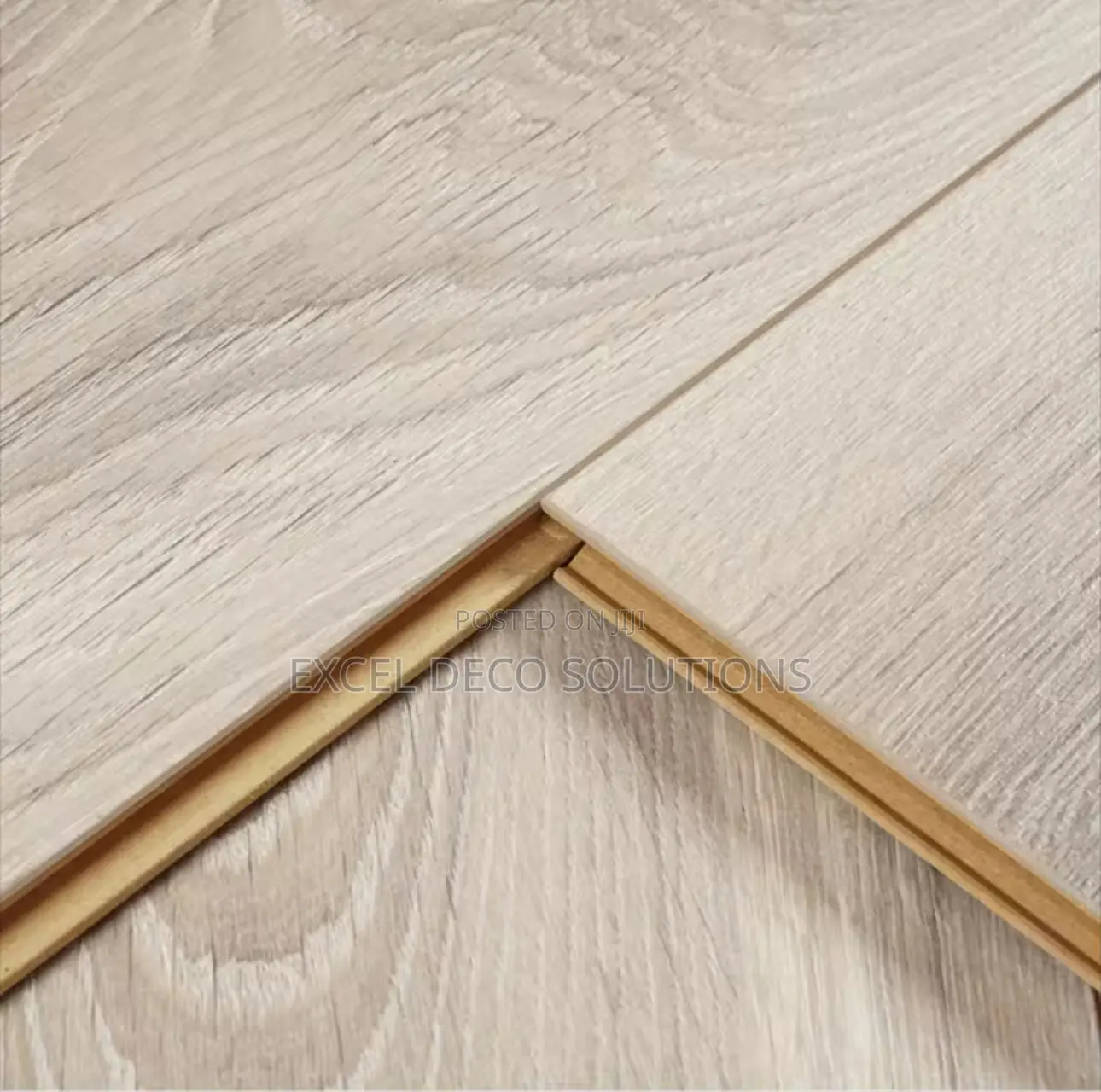Easy Installation Warm Flooring- Laminate Flooring
