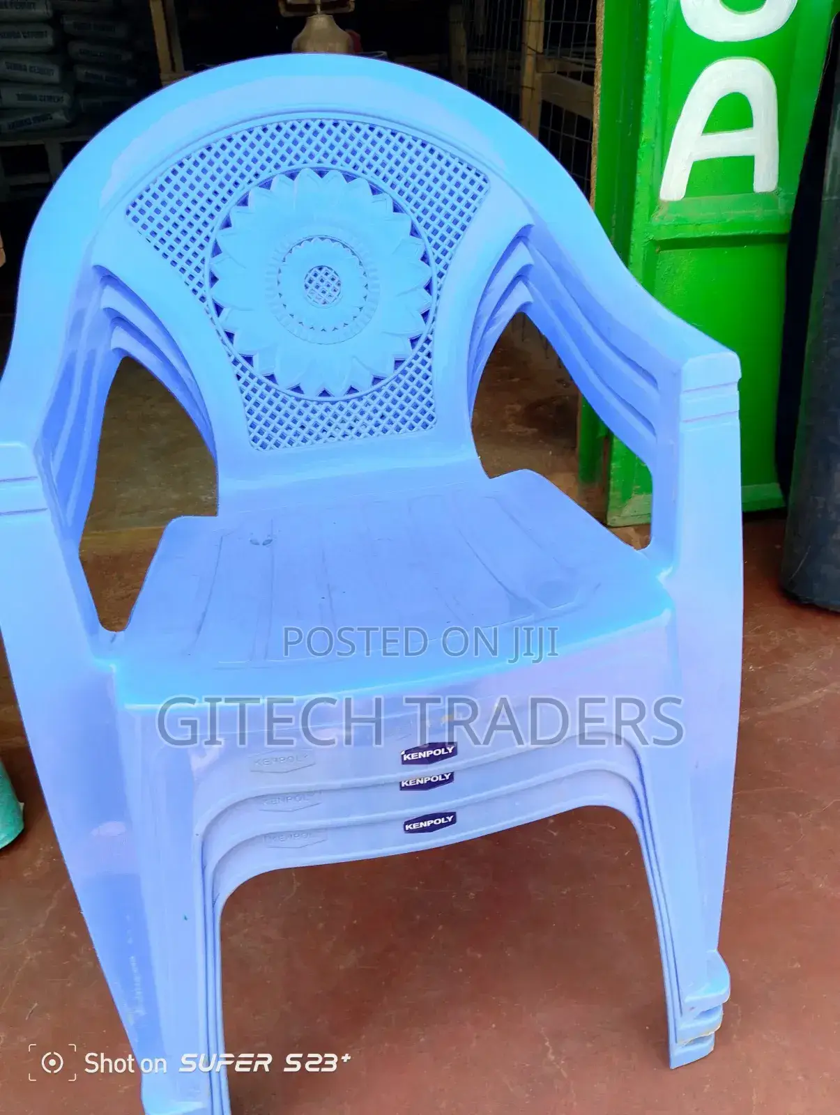 Plastic Kenpoly Chair