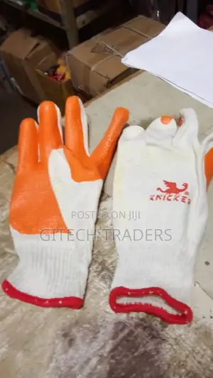 Diamond Grip Construction Groves