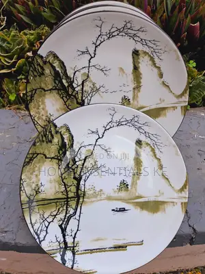 New Set of 6pc Tree Plates(Golden)