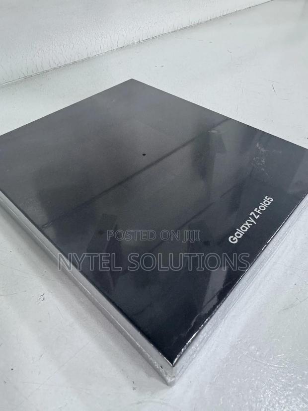 New Samsung Galaxy Z Fold 5 512 GB Black