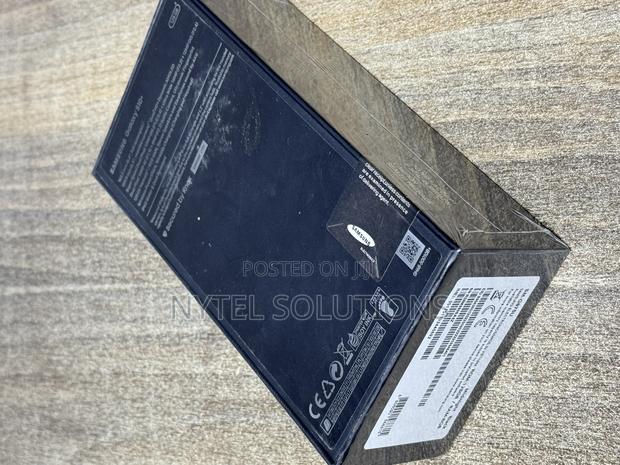 Samsung Galaxy S10 Plus 128 GB Black - thumbnail 2