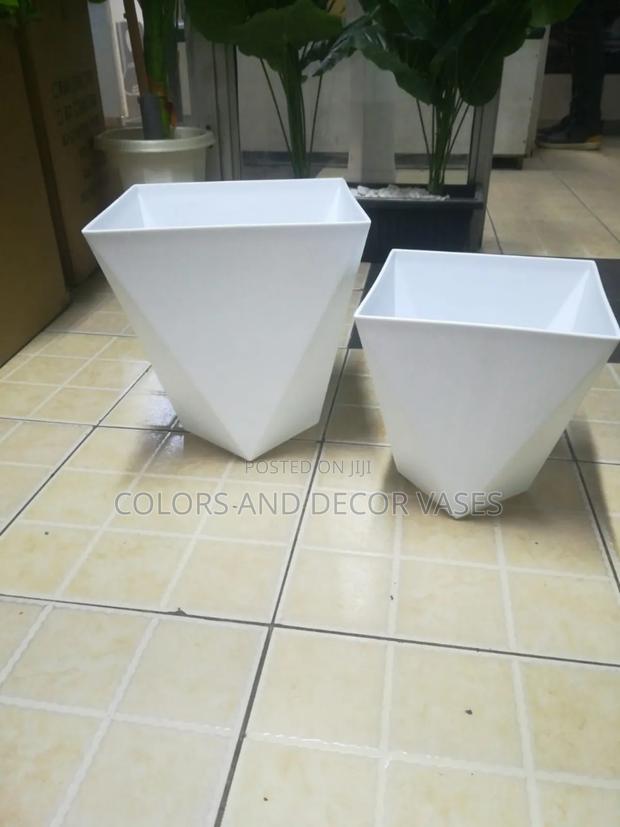 Plastic Hard White Instock