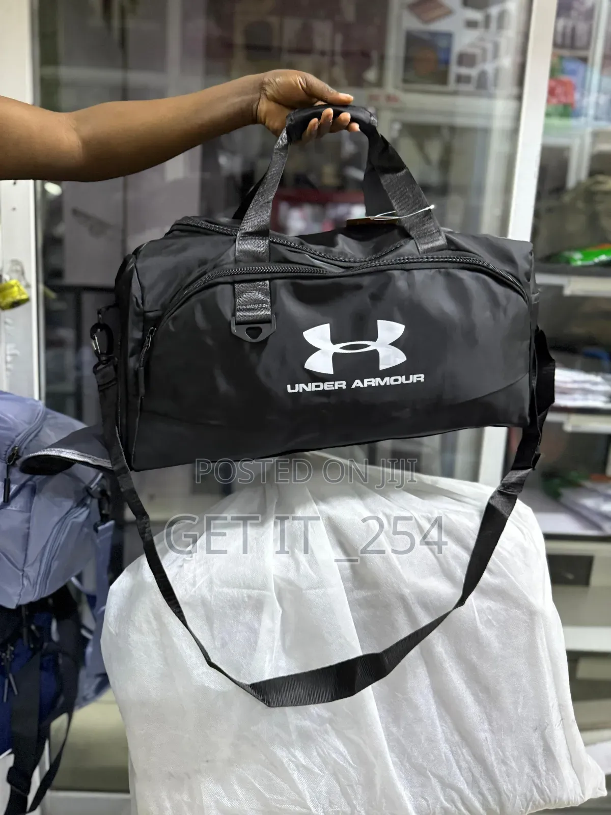 Under Armour Duffle Bag
✅ Spacious Design With Separate Shoe