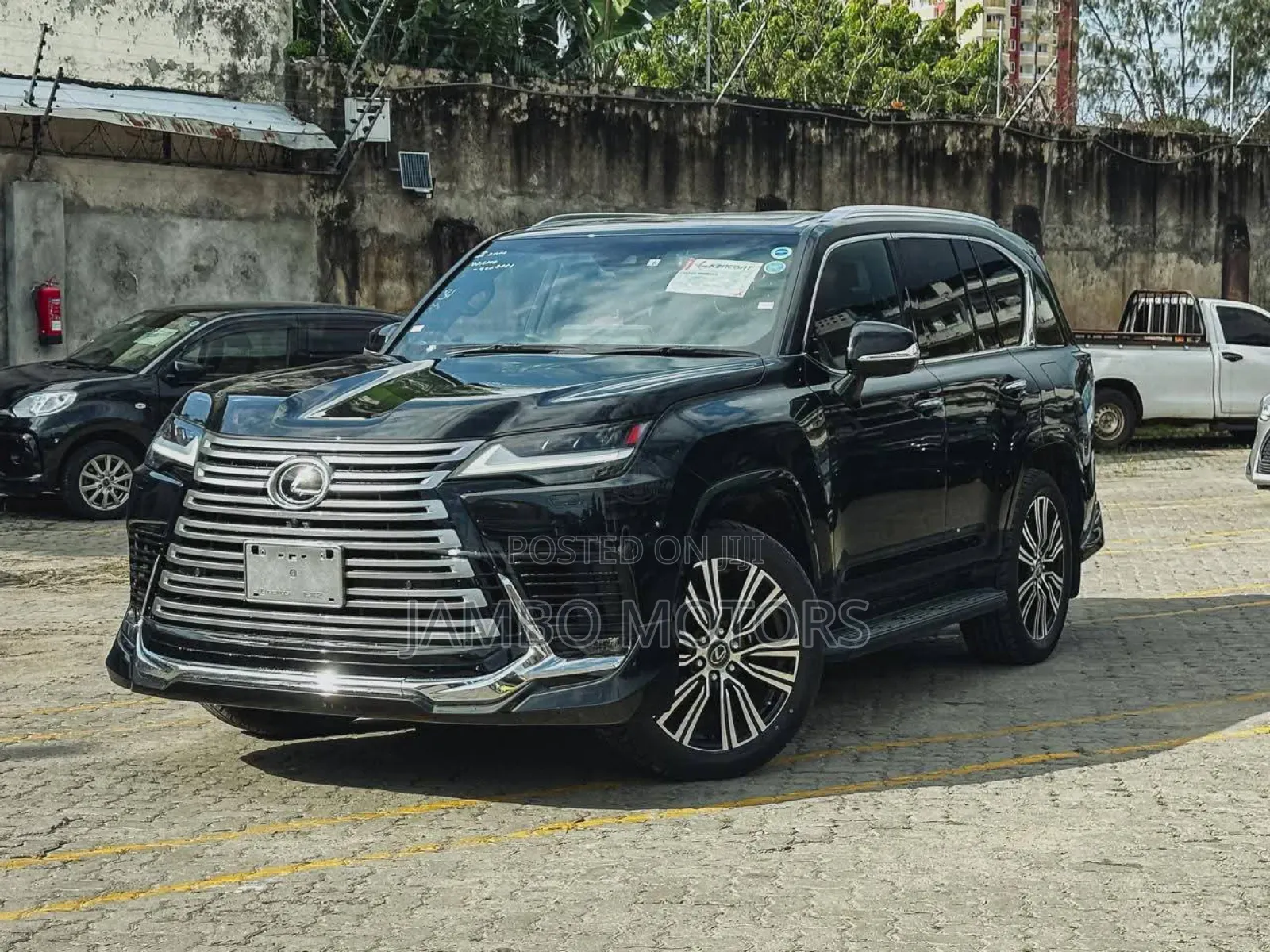 Lexus LX 2024 Matt Black