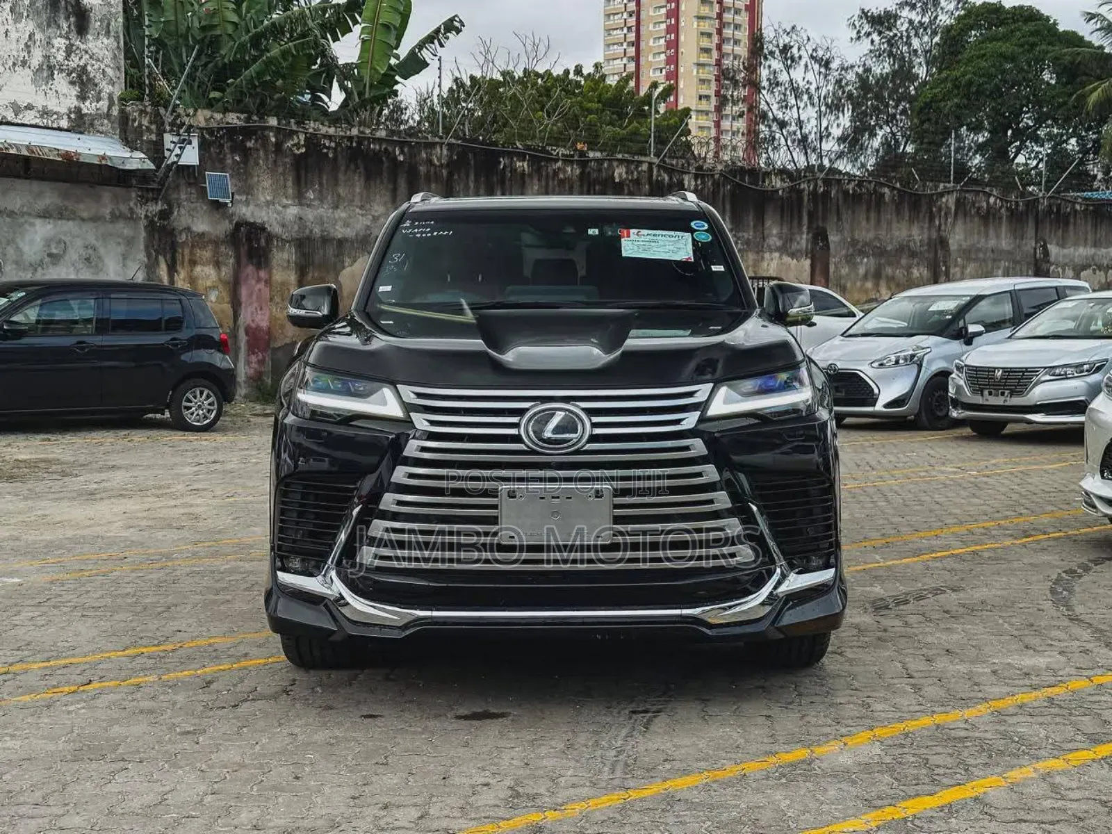 Lexus LX 2024 Matt Black