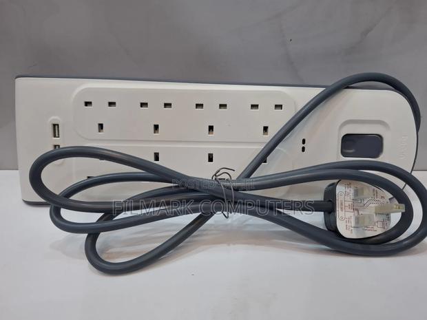 Belkin Surgeplus 8 Way Extension With Dual Usb Outputs - thumbnail 7