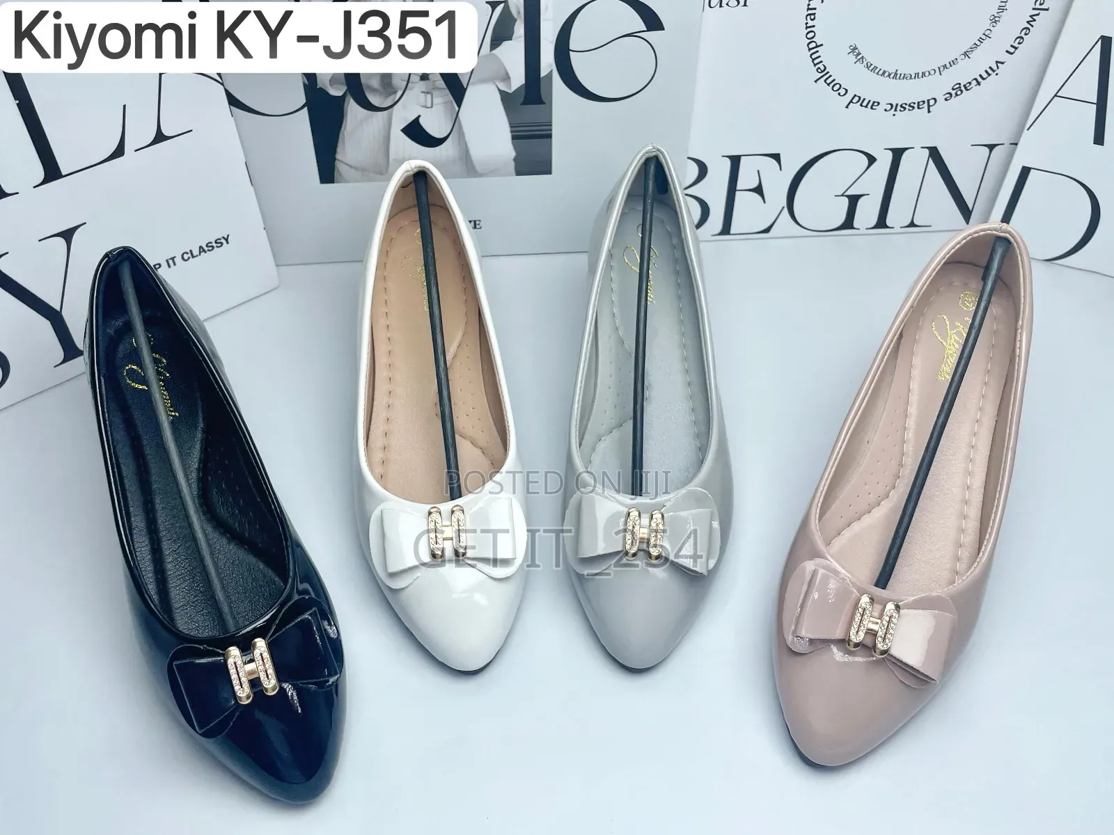 Kiyomi Doll Shoes 

Sizes 37-42
Full Box K