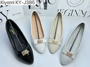 Kiyomi Doll Shoes 

Sizes 37-42
Full Box K